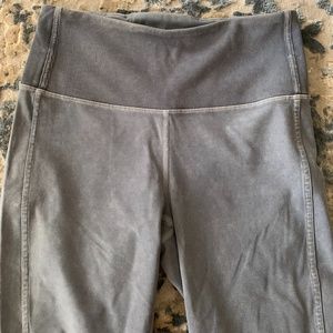 COPY - Lululemon crop pant